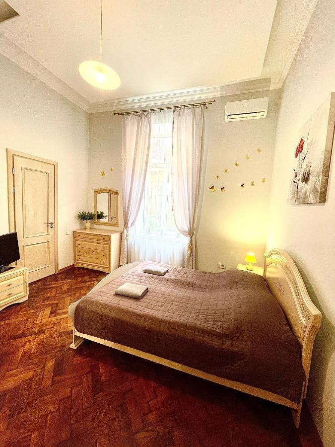3 Rooms Apartments In The City Centr Leopoli Esterno foto