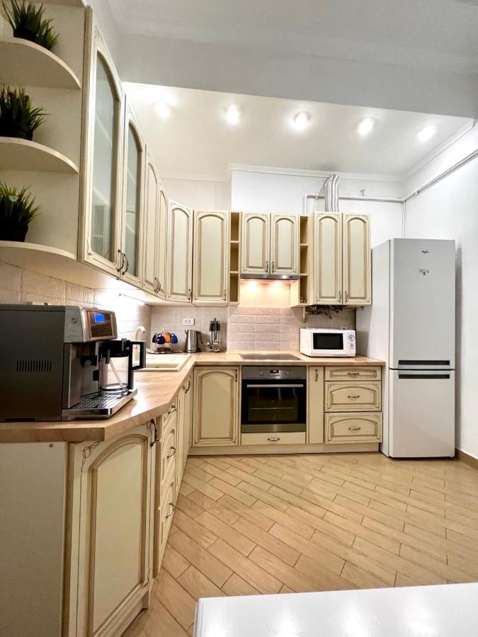 3 Rooms Apartments In The City Centr Leopoli Esterno foto
