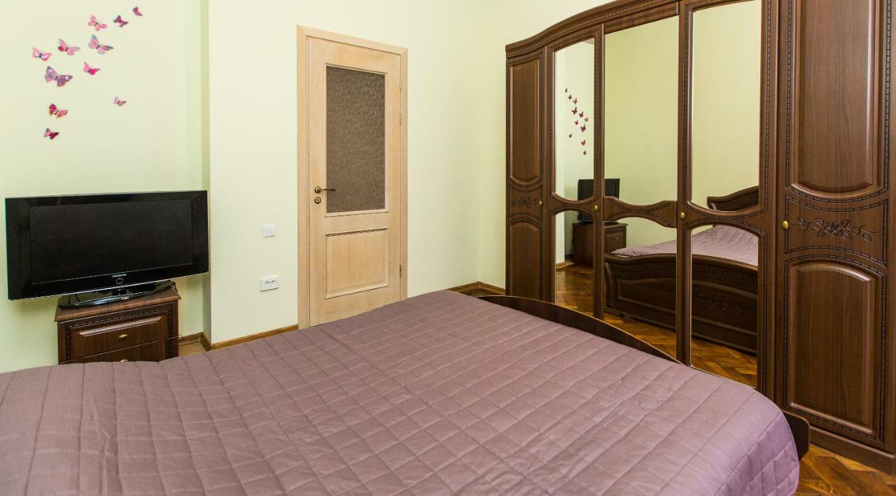 3 Rooms Apartments In The City Centr Leopoli Esterno foto